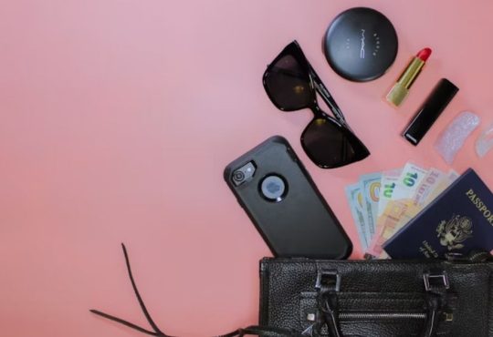 10 Best Travel Skincare Hacks for Jet Lag Recovery